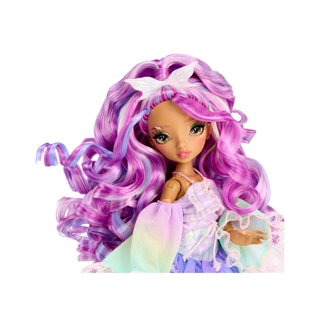 Mirror Mi Luna Skye Fashion Doll