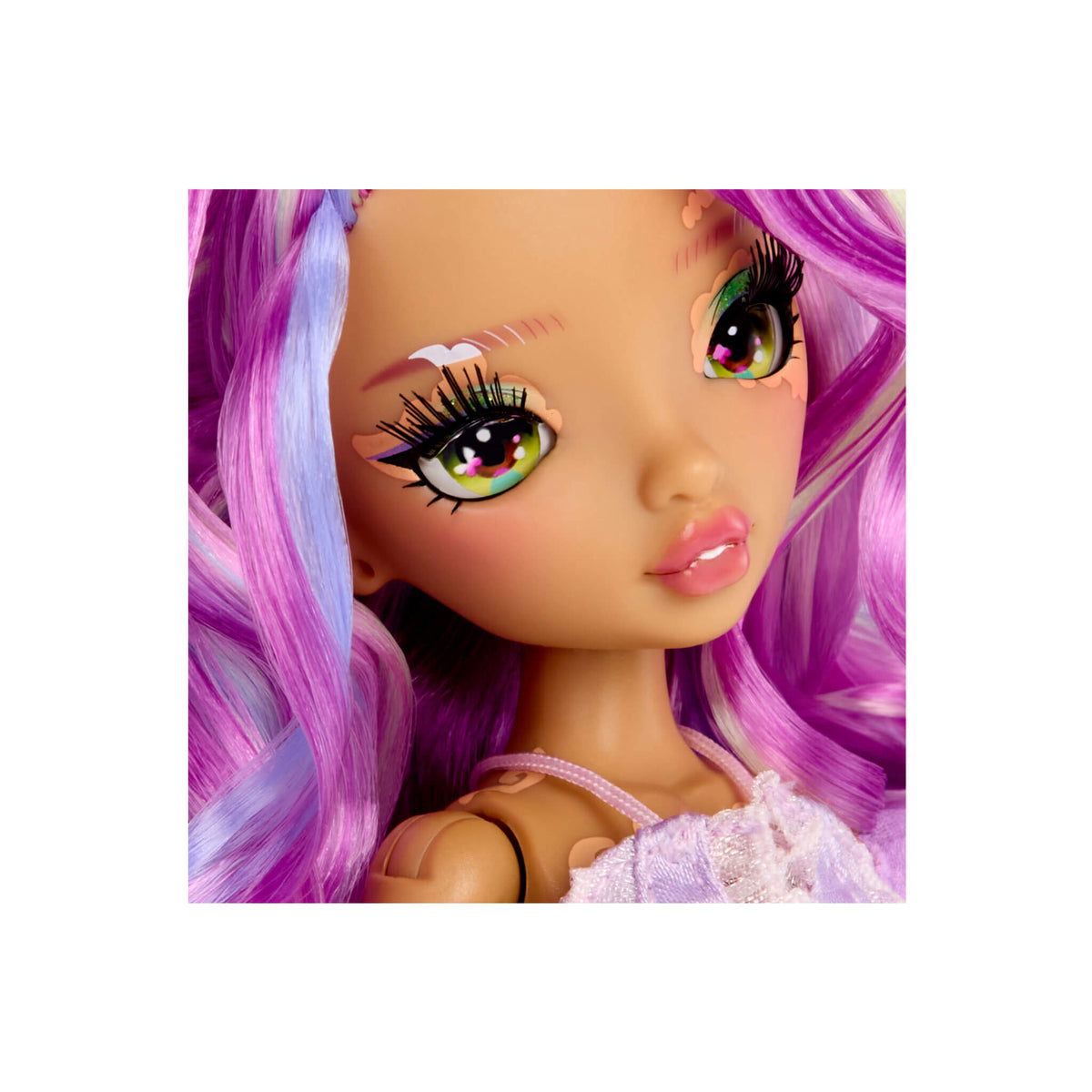 Mirror Mi Luna Skye Fashion Doll