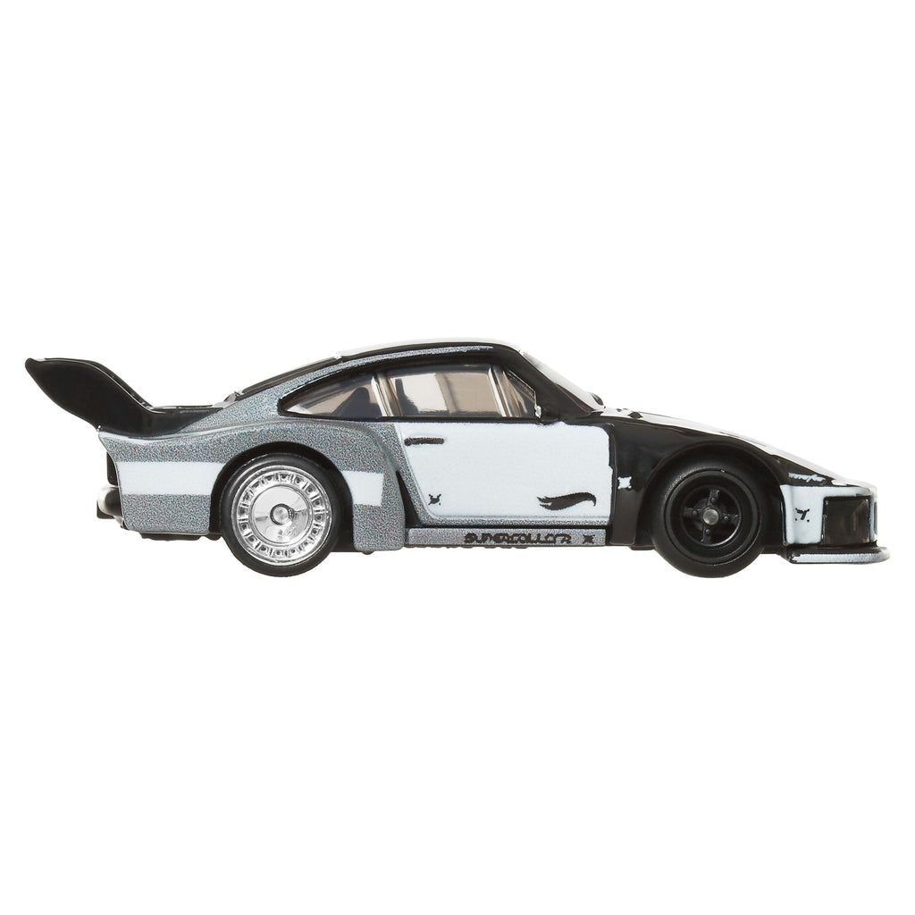 Hot Wheels Boulevard Porsche 935 Vehicle