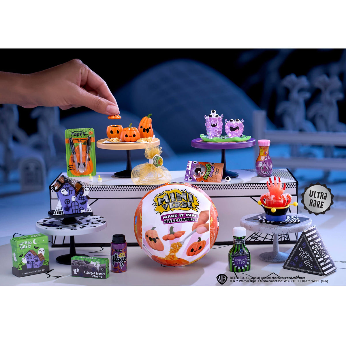 MGA's Miniverse Make It Mini Halloween 2025, Beetlejuice Mini Collectibles