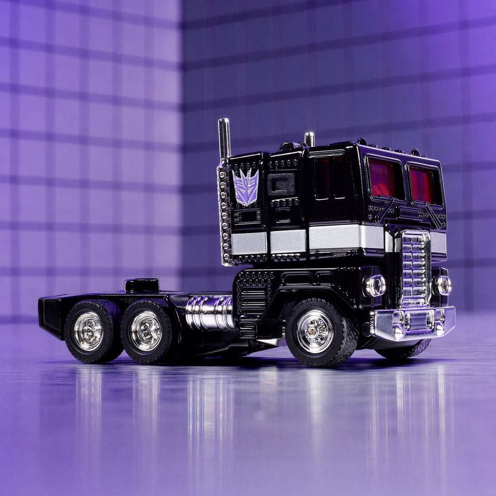Hot Wheels Transformers Nemesis Prime