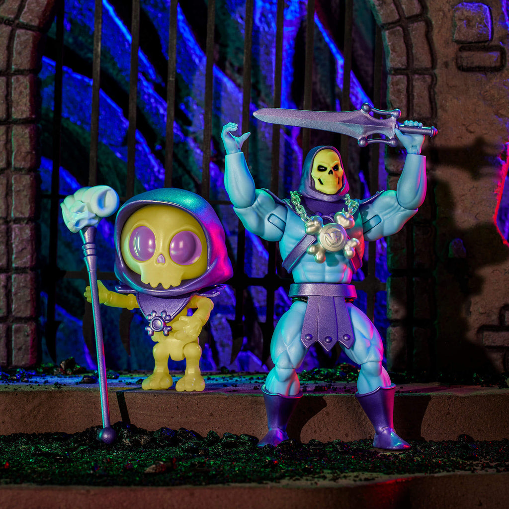 Masters of the Universe Skeletor x VeeFriends Skilled Skeleton 2-Pack