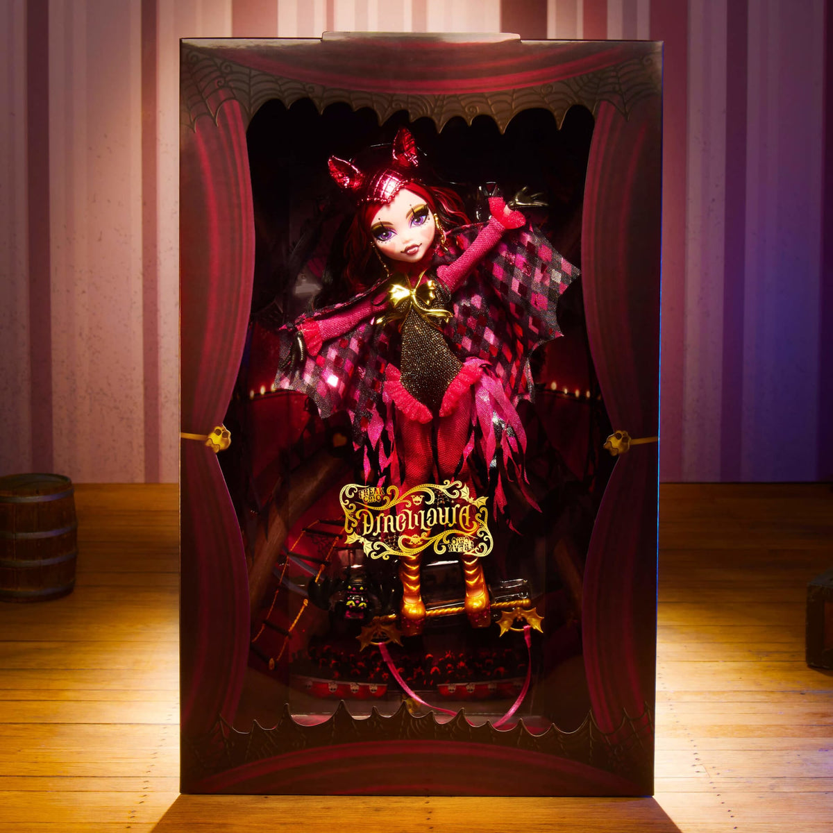 Monster High Freak Du Chic Draculaura Figure