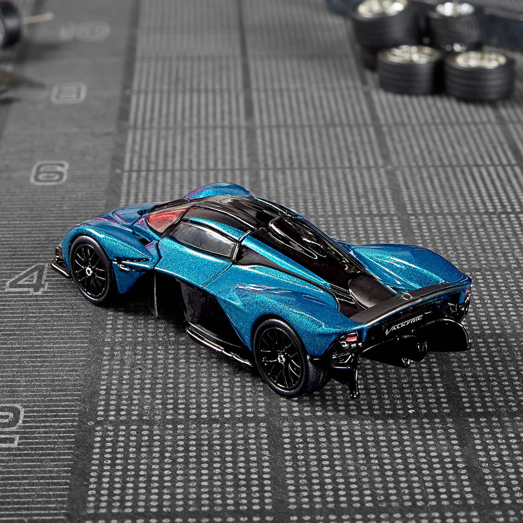 Hot Wheels Elite 64 Aston Martin Valkyrie