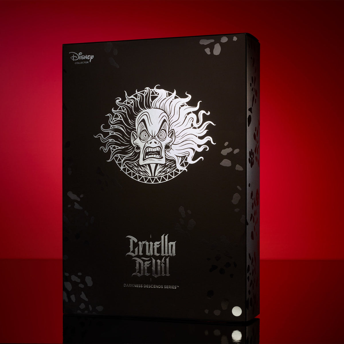 Disney Darkness Descends Cruella De Vil Doll