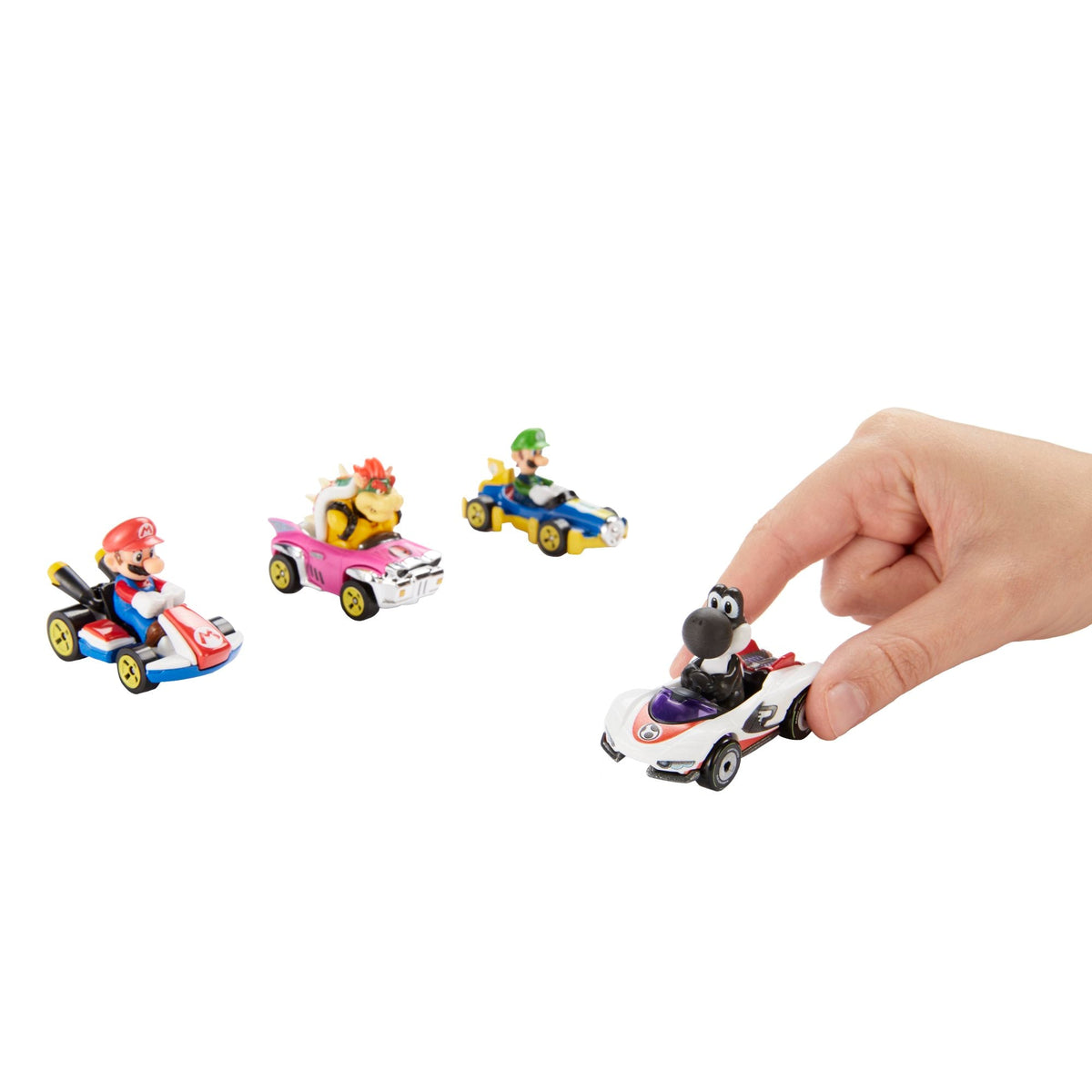 Hot Wheels Mario Kart Characters and Die-Cast Kart Vehicles, Set of 4