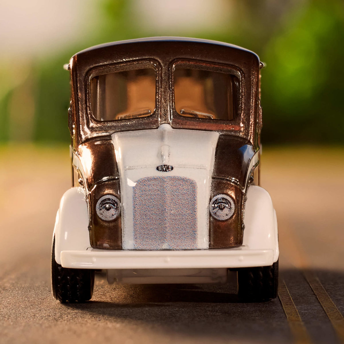 Matchbox Tootsie Roll Divco Milk Truck